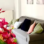 Appartement Modern With Garage Near The Square And *