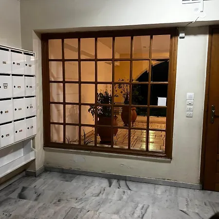 Apartment Modern With Garage Near The Square And *