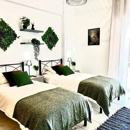 Modern With Garage Near The Square And * Aigio