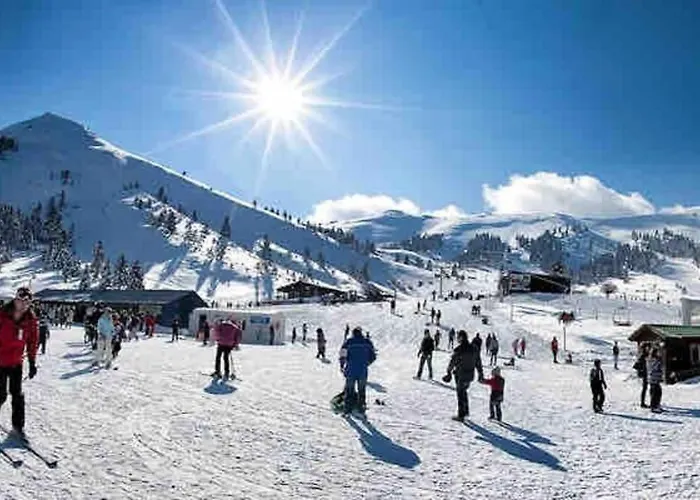 Apartment Modern With Garage Near The Square And Aigio