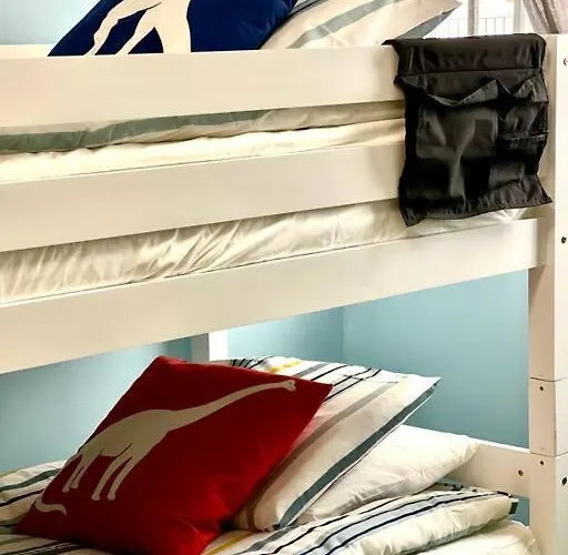 Modern With Garage Near The Square And *