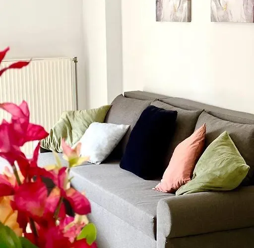 Apartment Modern With Garage Near The Square And *