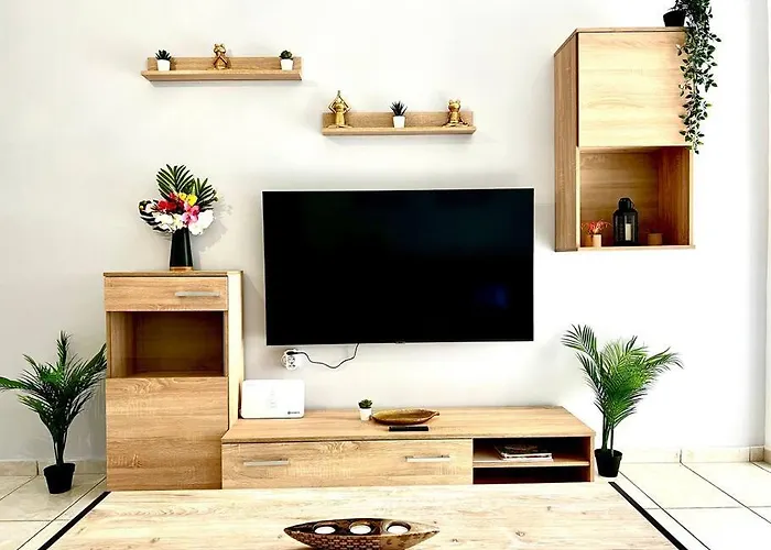 Modern With Garage Near The Square And *